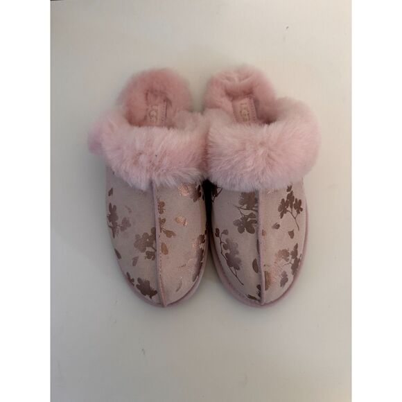 UGG Women's Scuffette II Floral Foil - Size 7 - Picture 7 of 8
